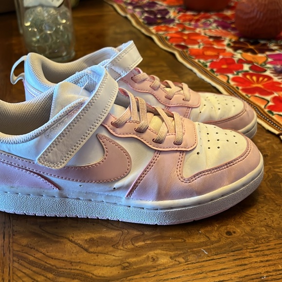 Court Borough Low 2 Adjustable Strap Casual Sneaker - Picture 4 of 4